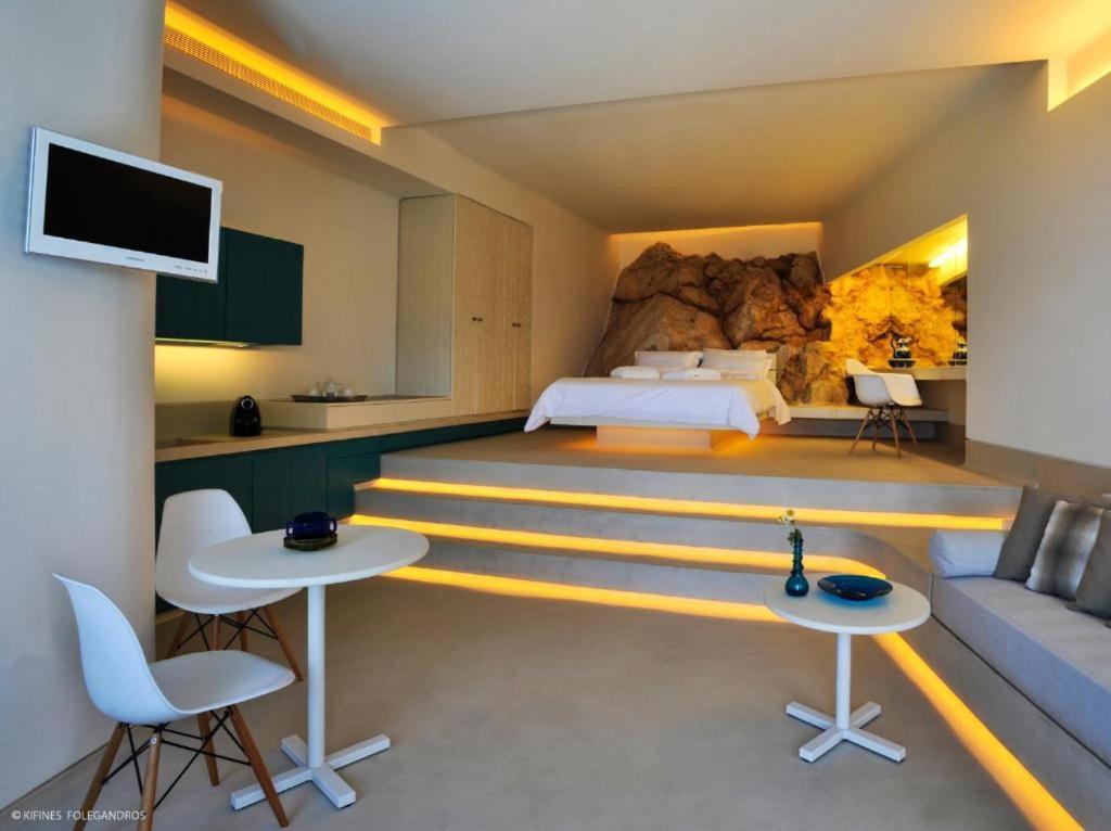 Kifines Suites Folegandros Town Екстер'єр фото