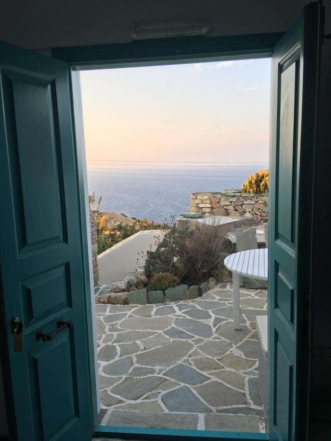 Kifines Suites Folegandros Town Екстер'єр фото