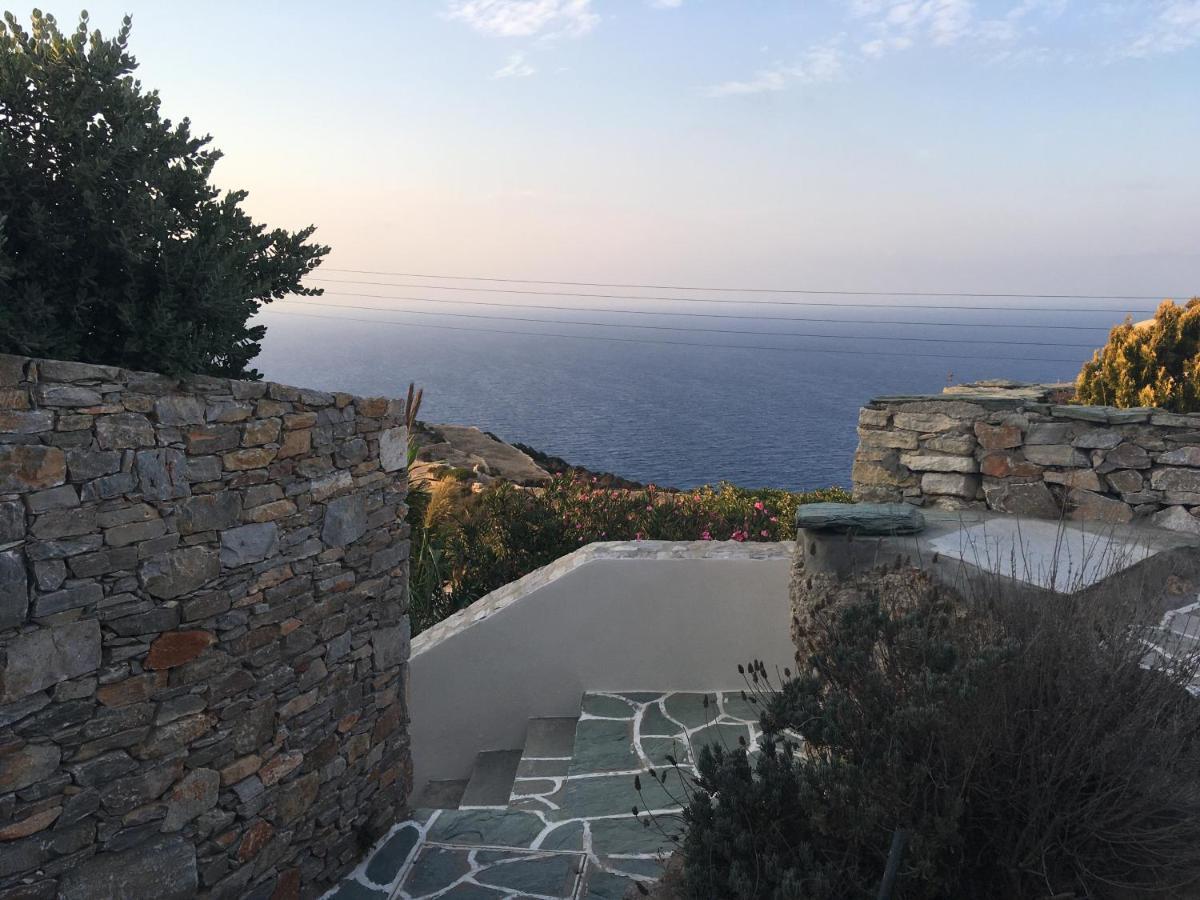 Kifines Suites Folegandros Town Екстер'єр фото